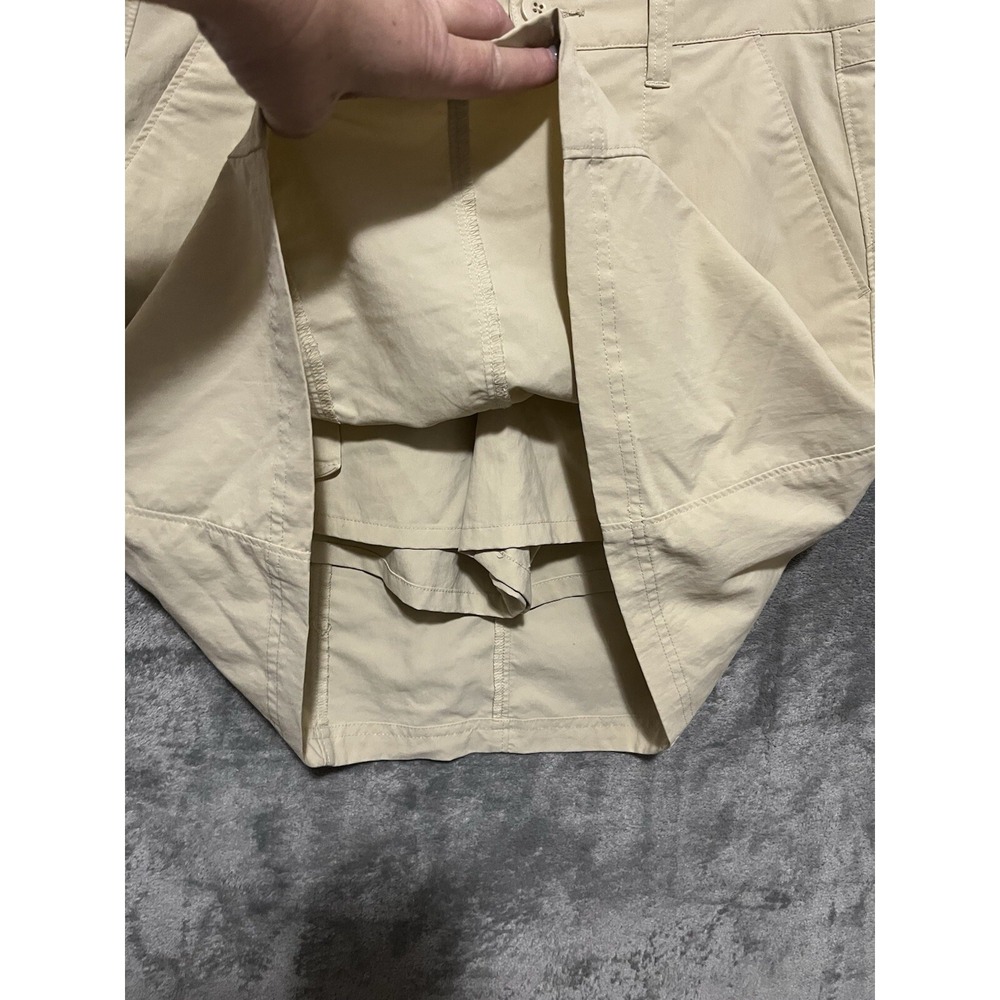 Patagonia Size 4 Tan Skort Skirt Shorts Zip pockets Gorpcore Golf Outdoors - Picture 3 of 7